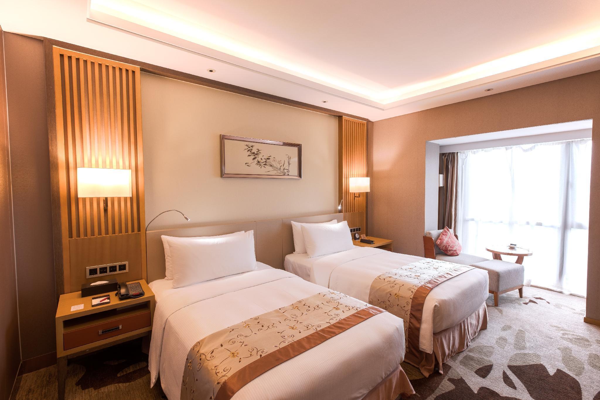 Ramada Plaza By Wyndham Fuzhou South Hotel Exterior photo