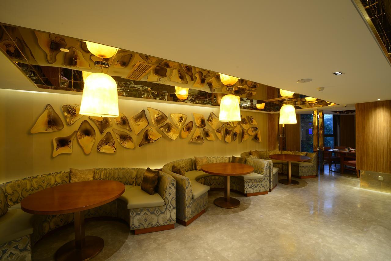 Ramada Plaza By Wyndham Fuzhou South Hotel Exterior photo