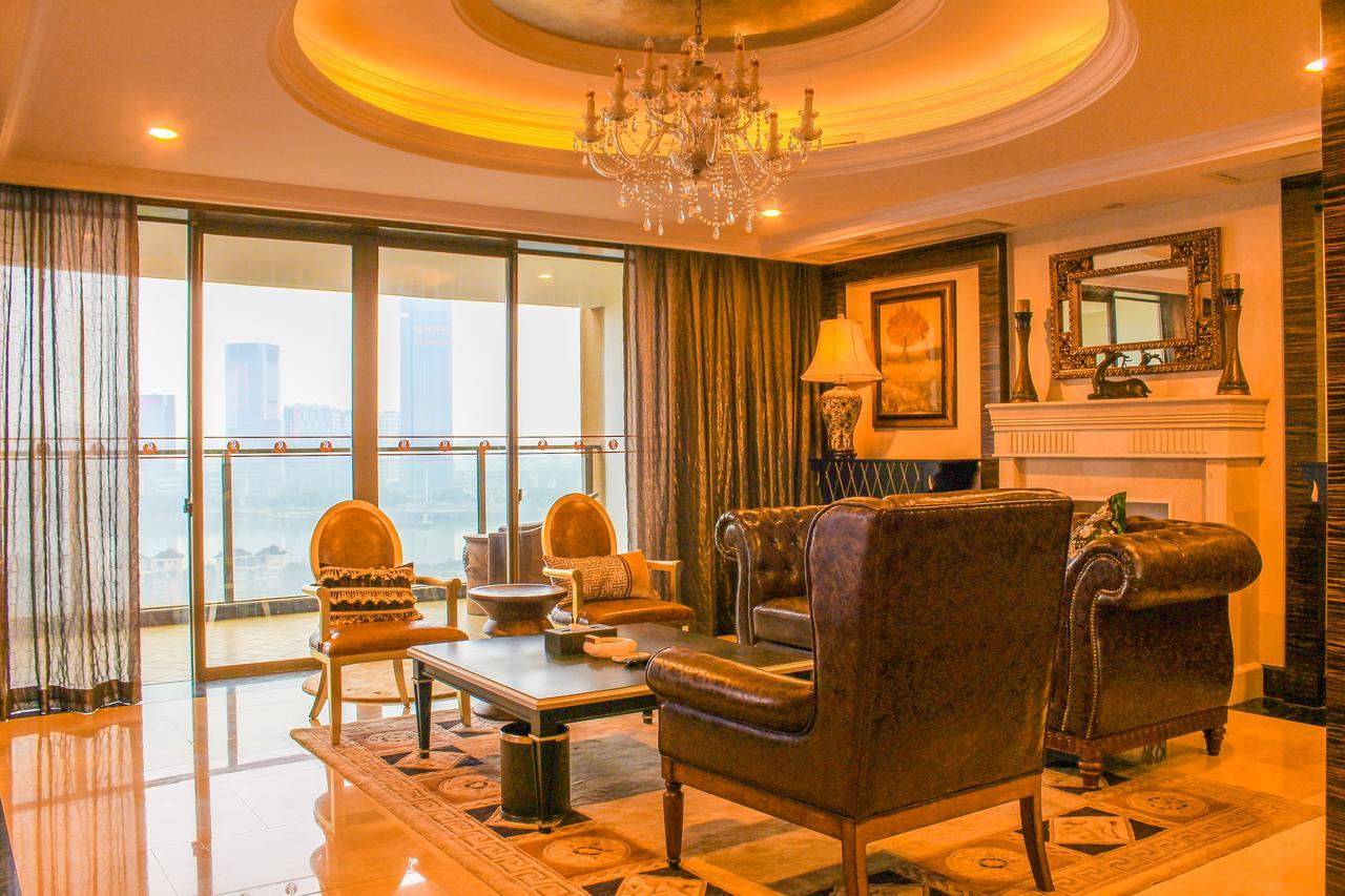 Ramada Plaza By Wyndham Fuzhou South Hotel Exterior photo